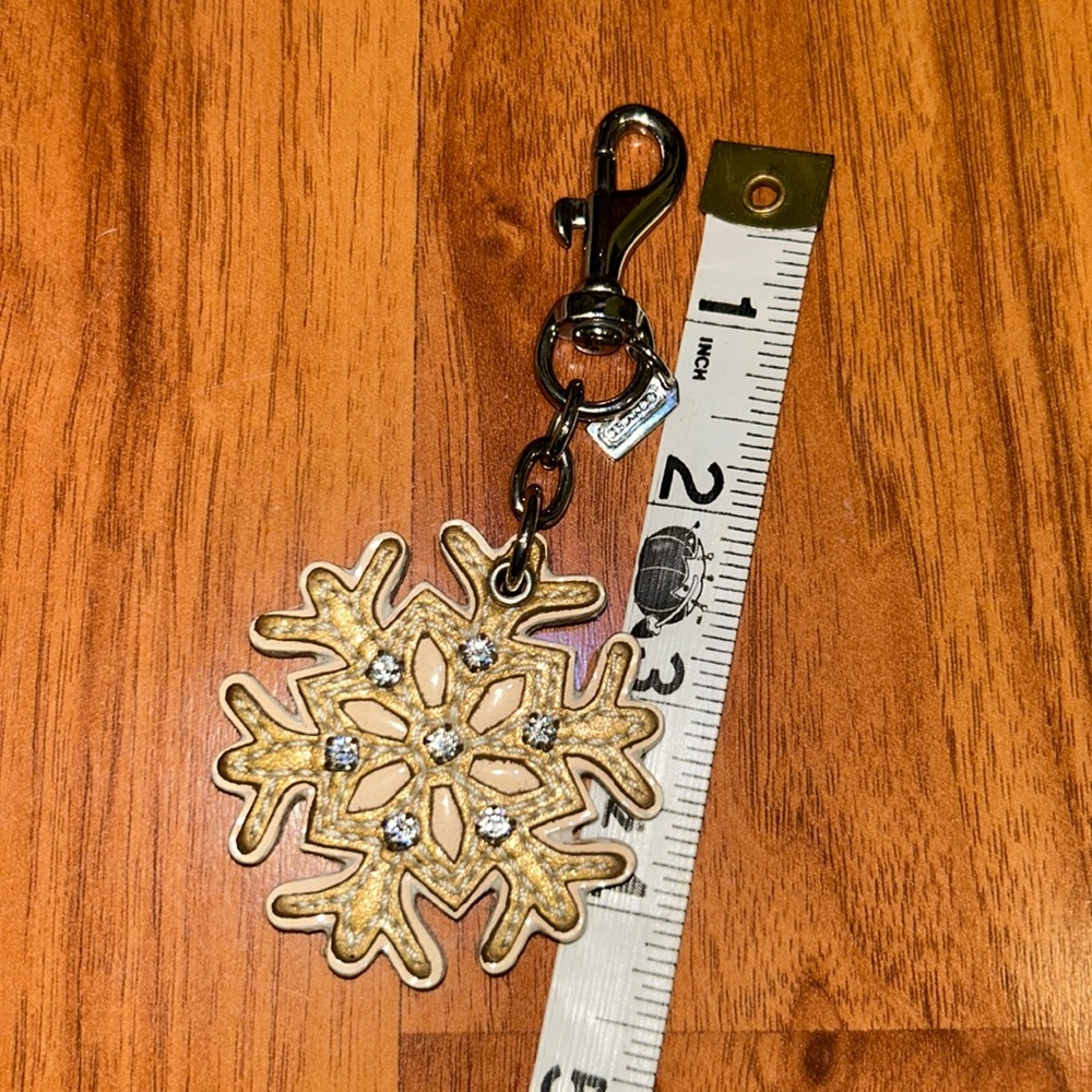 Coach Snowflake ❄️ Leather Keychain Bag Charm - Picture 5 of 14